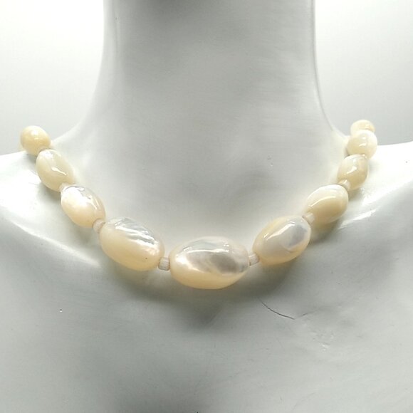 Mother of Pearl Single Strand Beaded Necklace - Picture 12 of 16